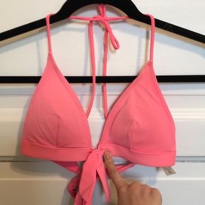 Victoria Secret Bikini Top w Slight Push Up Pads